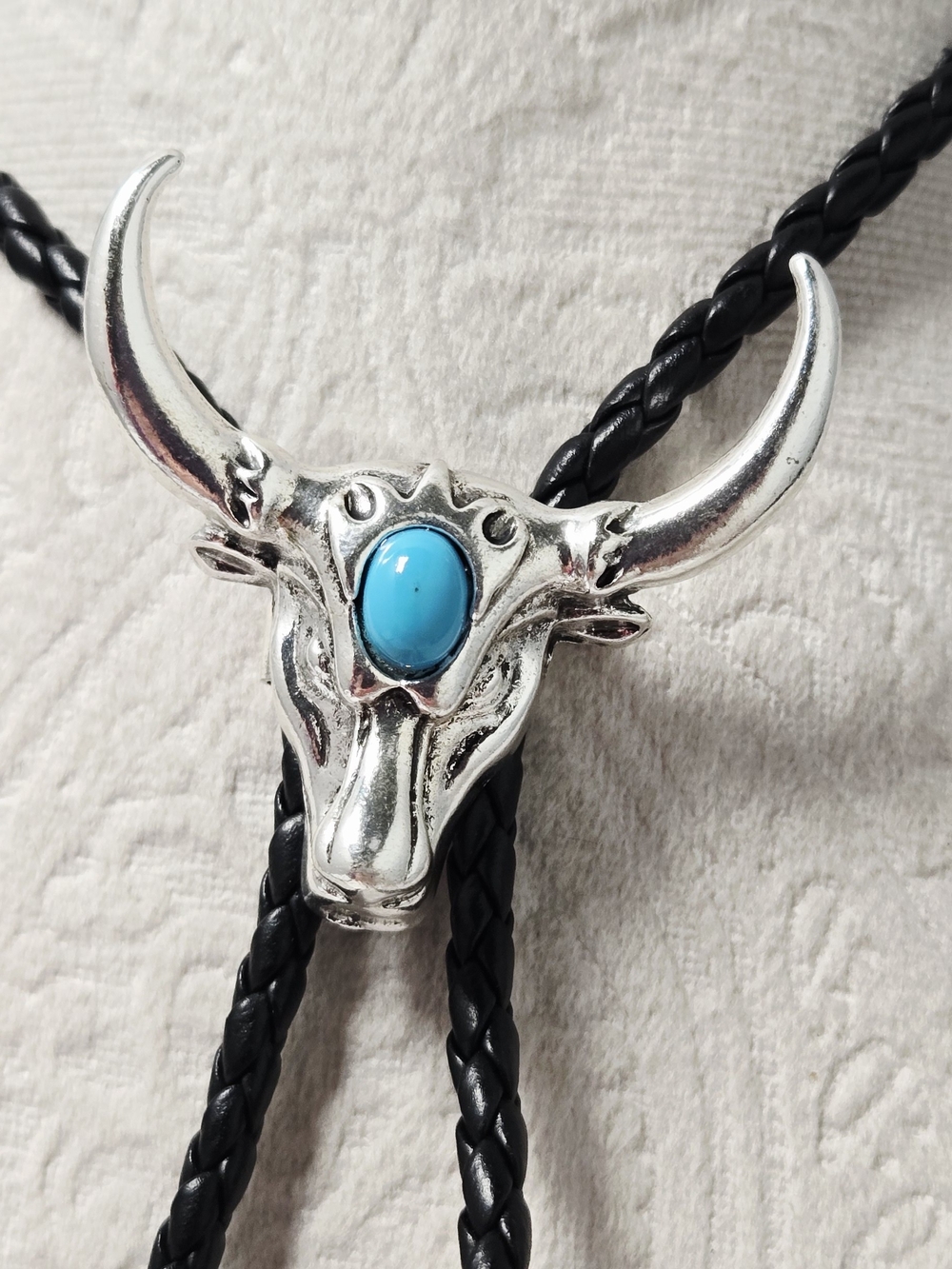 Western Bull Skull Bolo Tie Necklace Turquoise Gothic Cowboy Jewelry Unisex - Picture 4 of 6